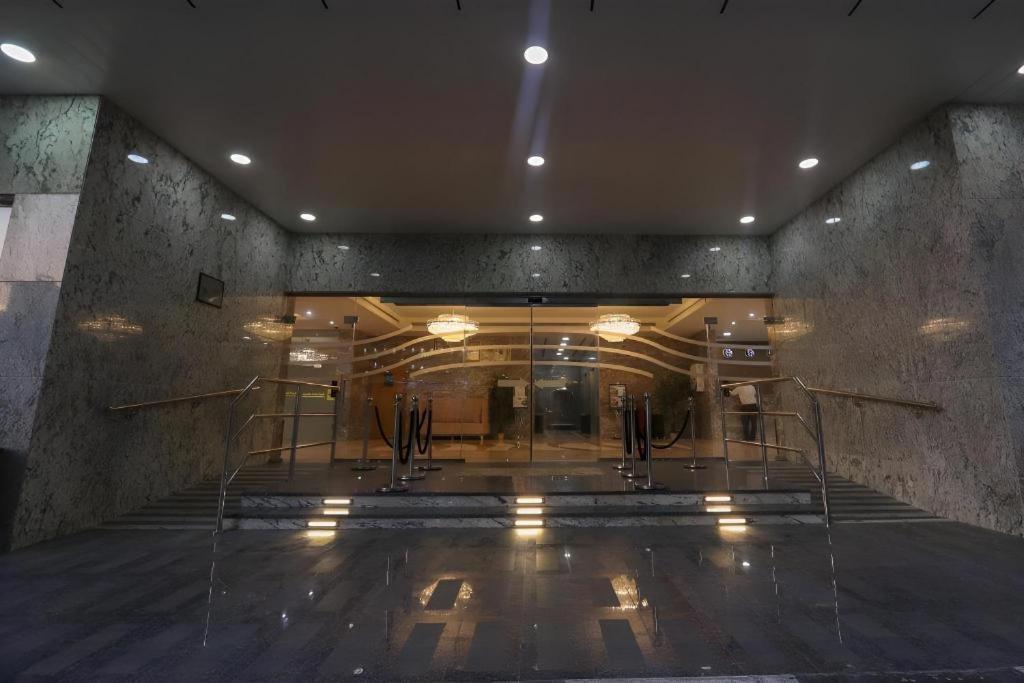 Alazmi Hotel Dubai Exterior photo